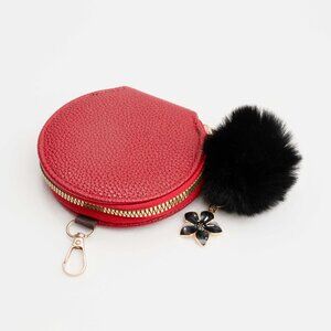 CHARM COIN PURSE WITH POM POM